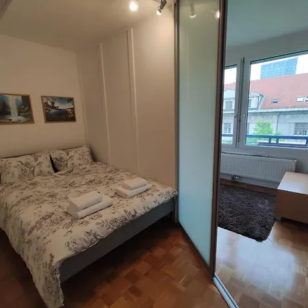 Appartement Mcs Metro *