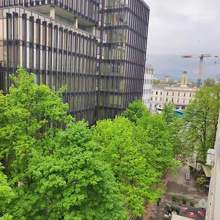 Mcs Metro Appartement *